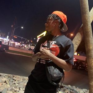 Meet your Posher, Earl